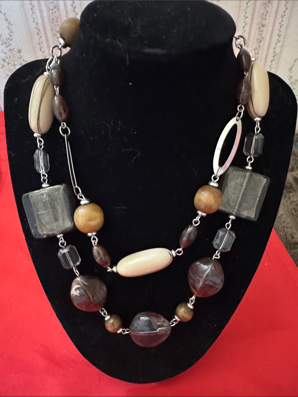 Premier Designs Brown and Cream Necklace